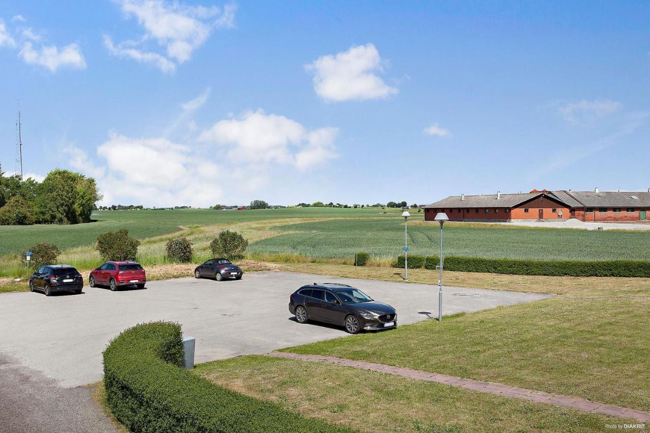 Bruksparkens Hostel Vellinge Exteriör bild