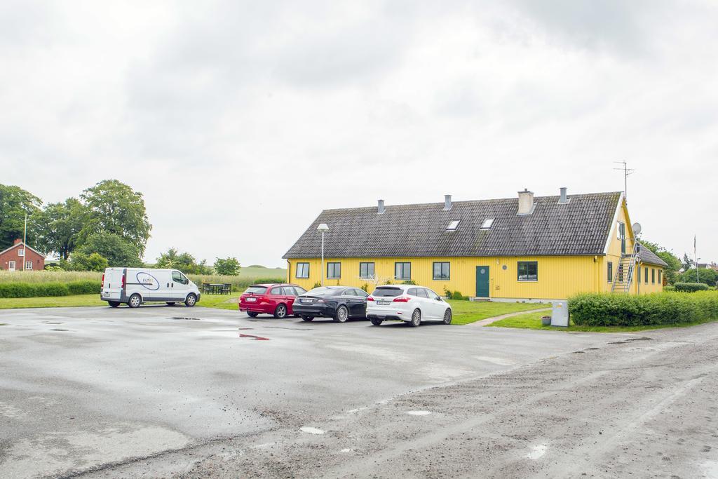 Bruksparkens Hostel Vellinge Exteriör bild